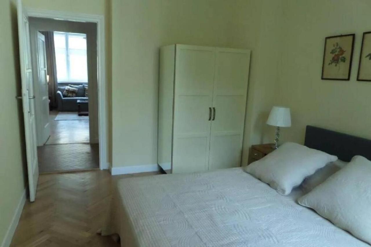 Super Luxury And Cozy- Golden Apartments- City Center Βαρσοβία Εξωτερικό φωτογραφία